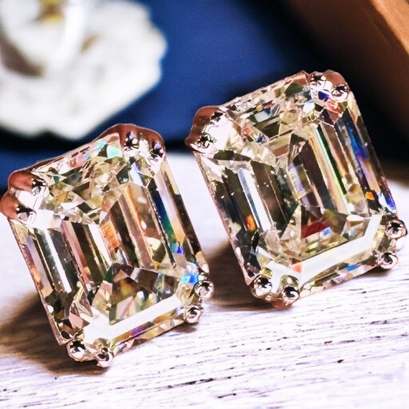 NEW Solid 925 Sterling Silver Prong Set Emerald Cut High Carbon Sparkling Studs - Picture 3 of 16